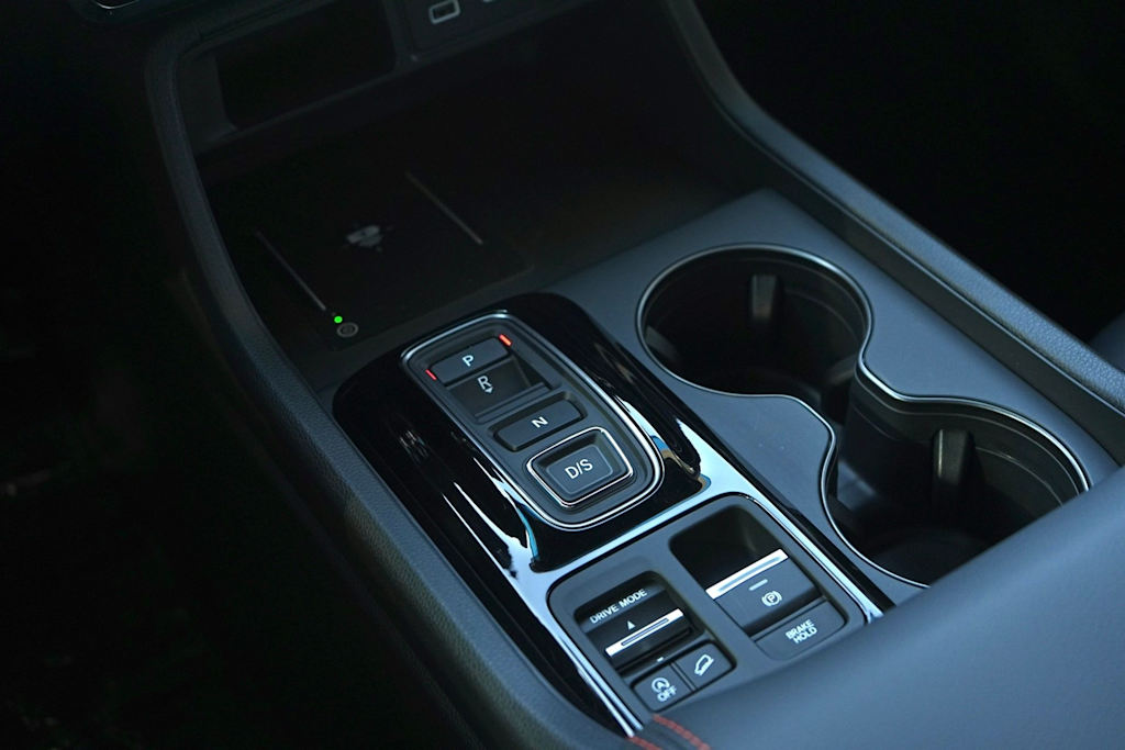 Thumbnail: 2025 Honda Pilot - 16