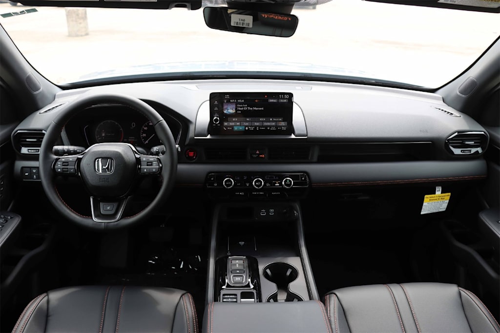 Thumbnail: 2025 Honda Pilot - 10