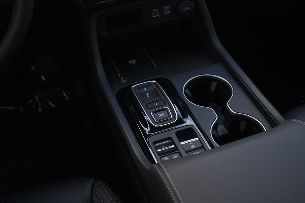 Thumbnail: 2025 Honda Pilot - 16