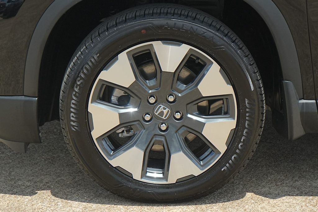 Thumbnail: 2026 Honda Pilot - 8
