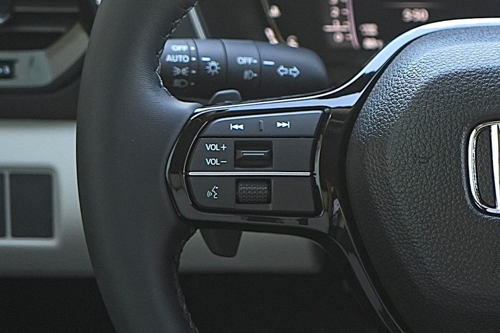 Thumbnail: 2026 Honda Pilot - 20