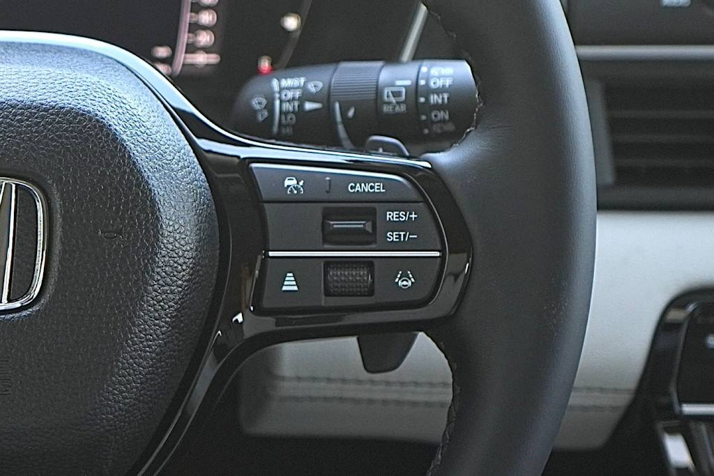 Thumbnail: 2026 Honda Pilot - 21