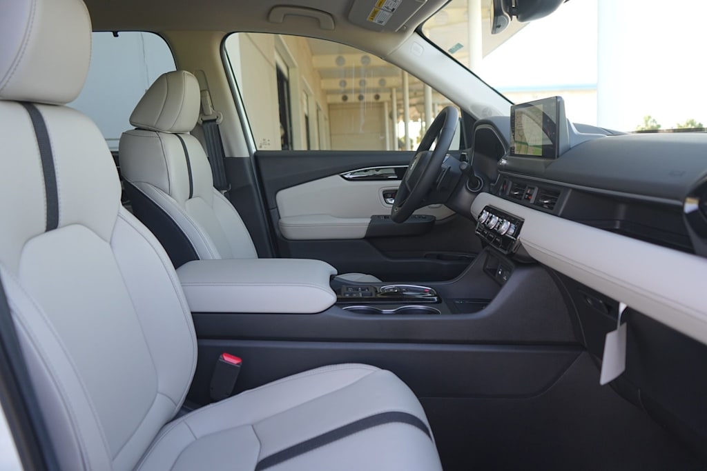 Thumbnail: 2026 Honda Pilot - 12