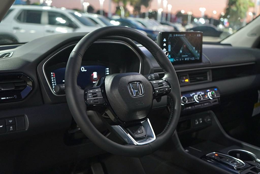 Thumbnail: 2025 Honda Pilot - 2