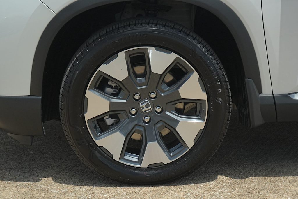 Thumbnail: 2026 Honda Pilot - 8