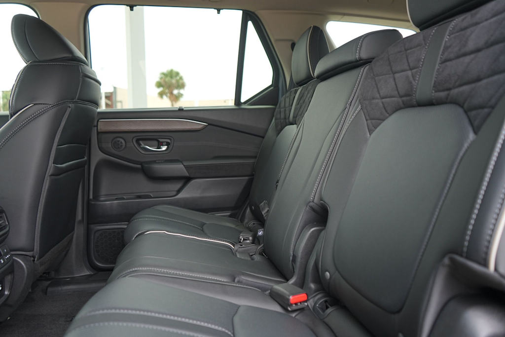 Thumbnail: 2026 Honda Pilot - 22