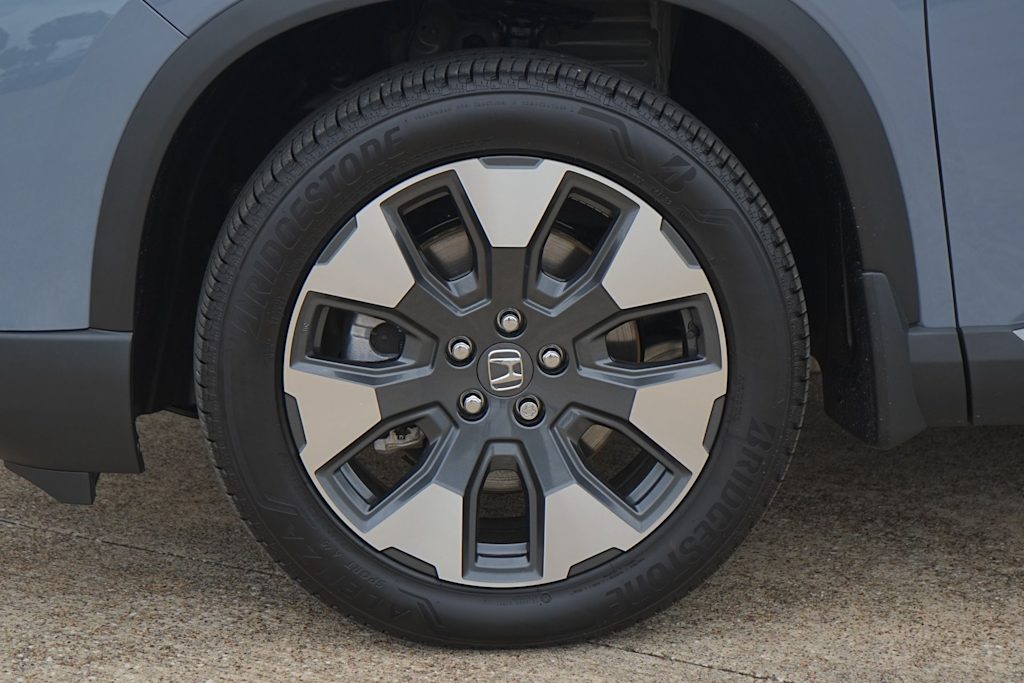 Thumbnail: 2026 Honda Pilot - 8