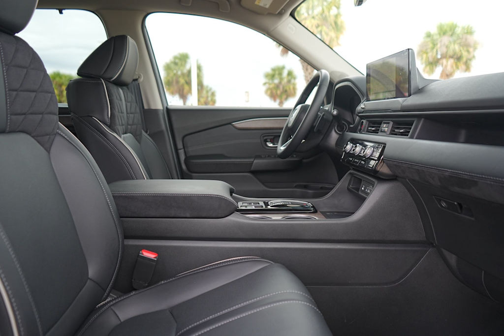 Thumbnail: 2026 Honda Pilot - 12