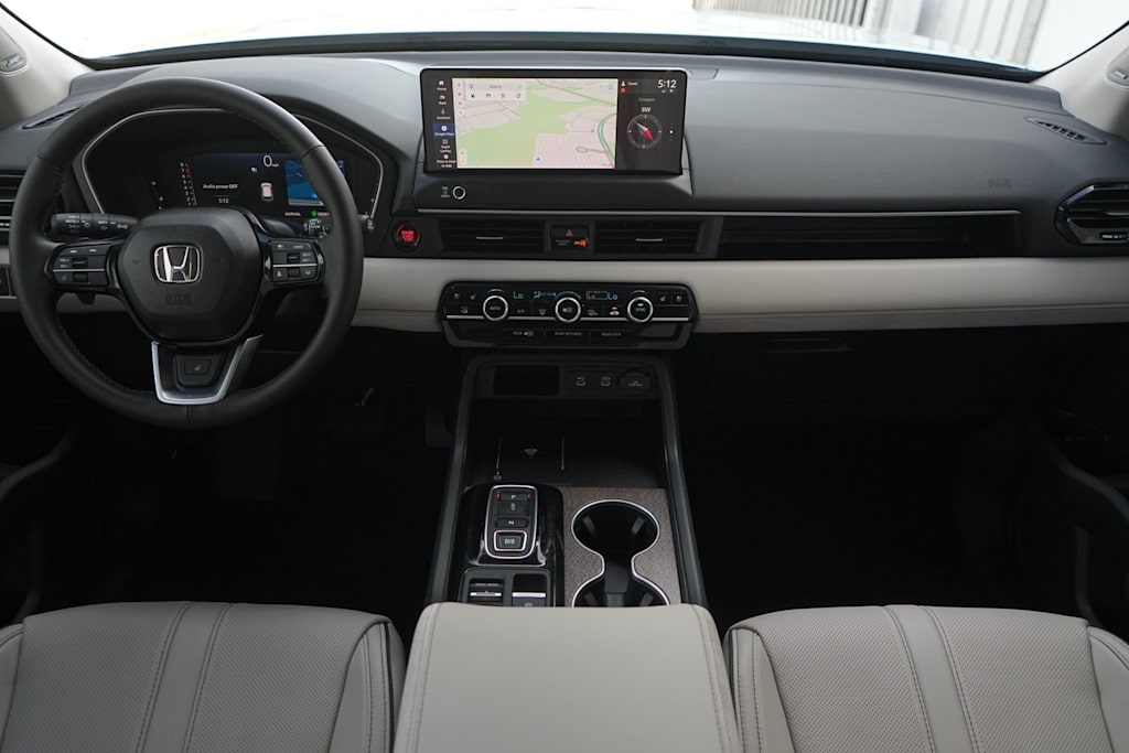 Thumbnail: 2026 Honda Pilot - 10