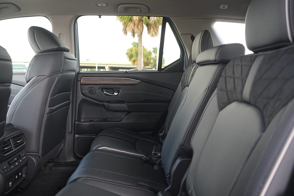 Thumbnail: 2026 Honda Pilot - 21
