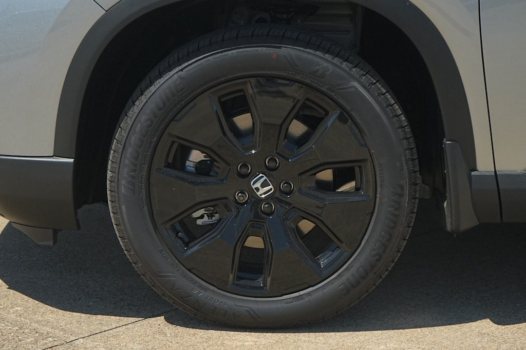 Thumbnail: 2026 Honda Pilot - 8