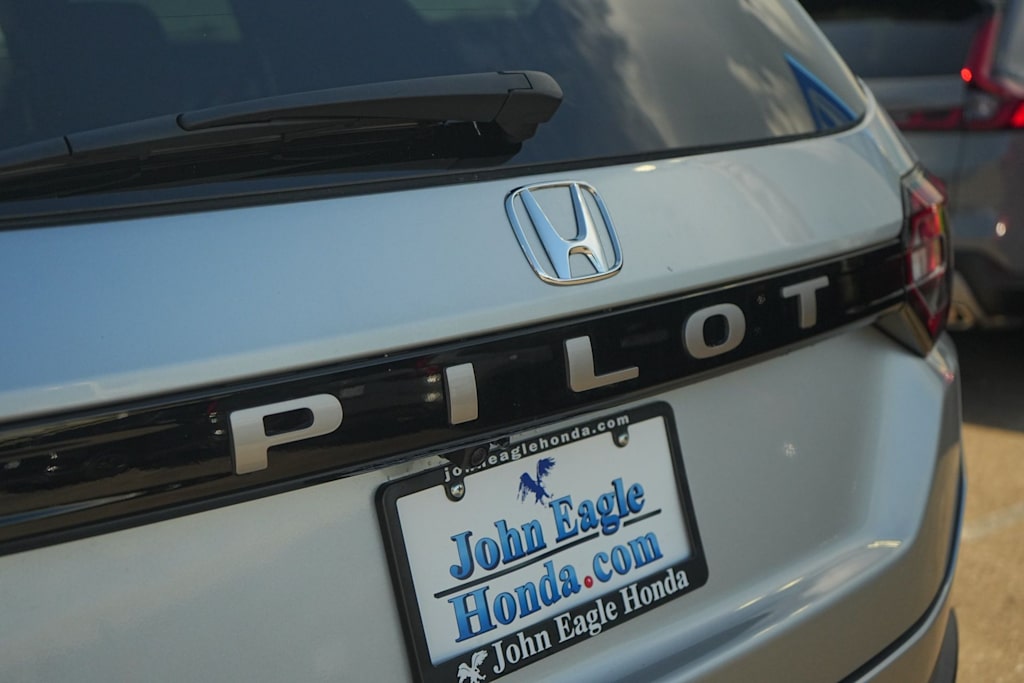 Thumbnail: 2026 Honda Pilot - 7