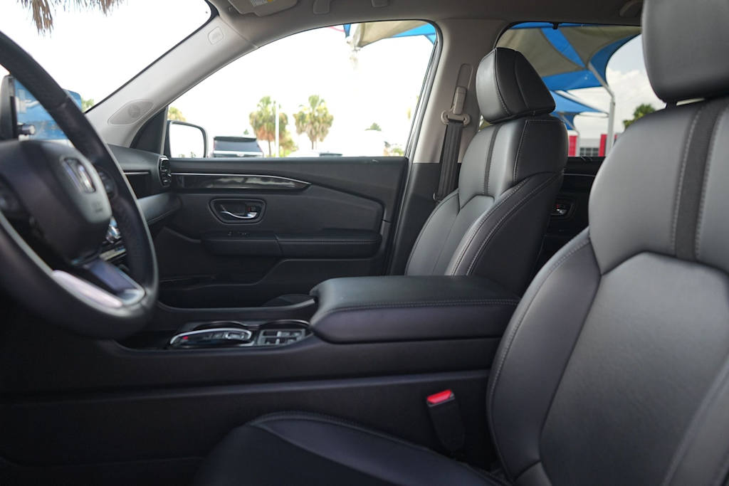 Thumbnail: 2023 Honda Pilot - 11