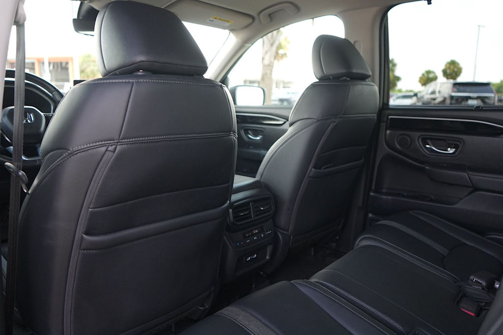 Thumbnail: 2023 Honda Pilot - 13