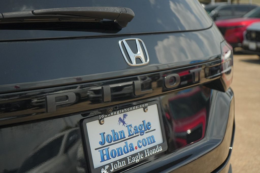 Thumbnail: 2023 Honda Pilot - 7
