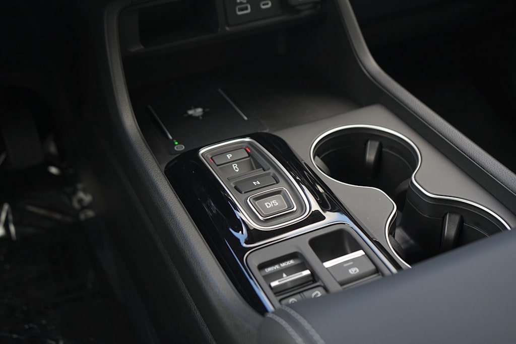 Thumbnail: 2025 Honda Pilot - 16