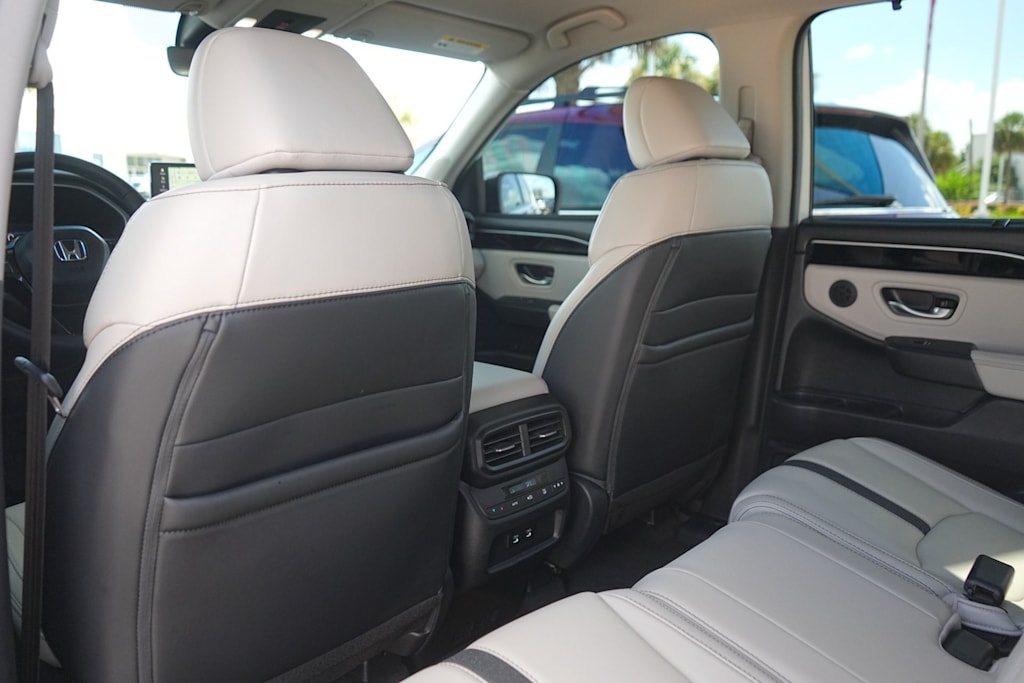 Thumbnail: 2026 Honda Pilot - 12