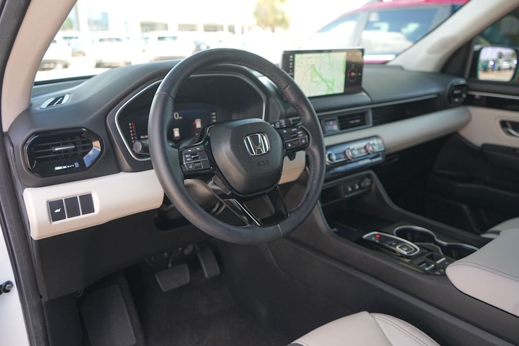 Thumbnail: 2026 Honda Pilot - 2