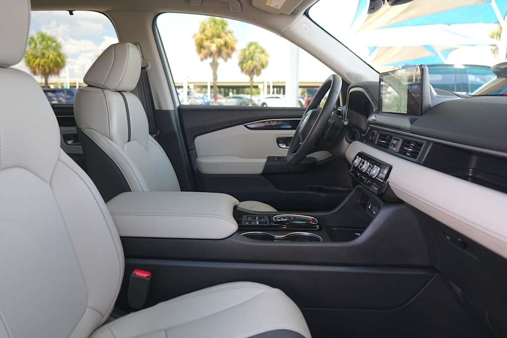 Thumbnail: 2026 Honda Pilot - 11