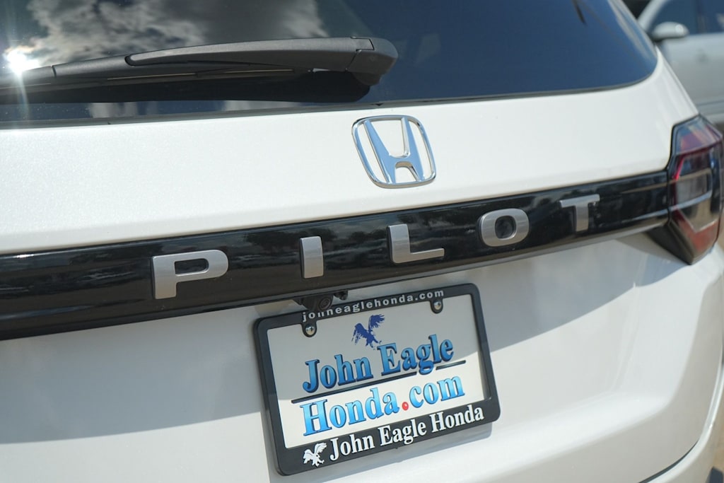 Thumbnail: 2026 Honda Pilot - 6
