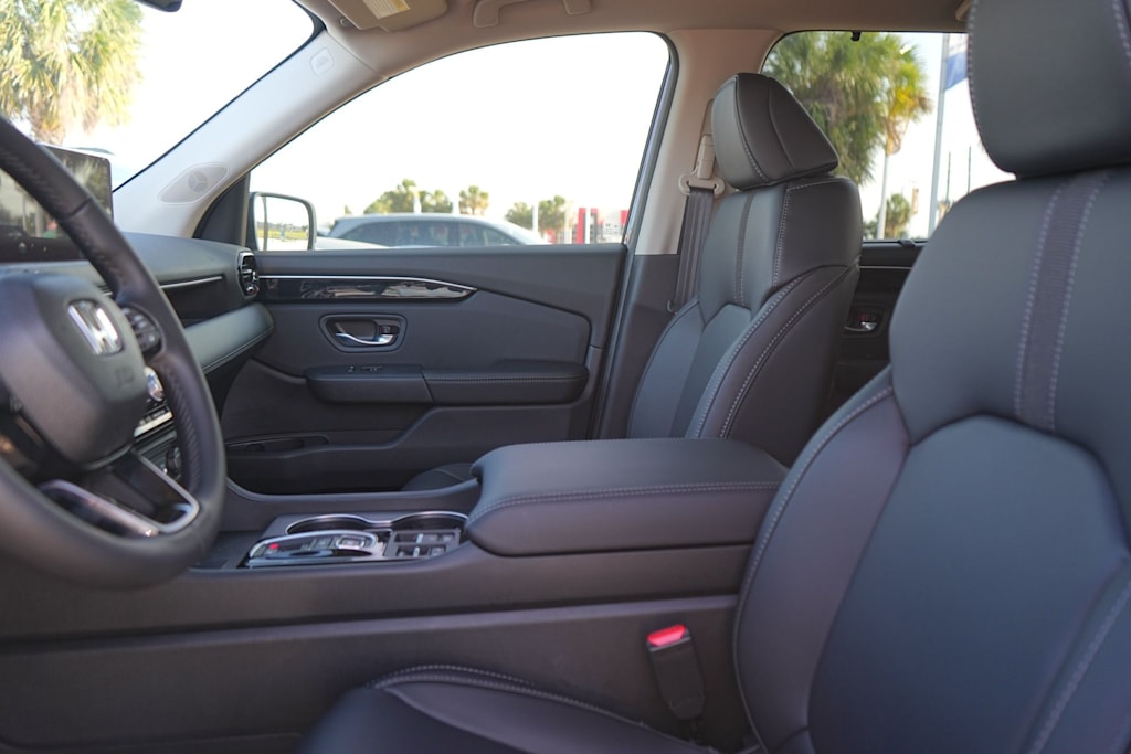 Thumbnail: 2026 Honda Pilot - 11