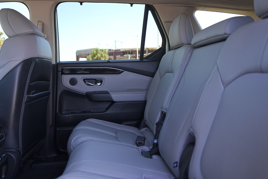 Thumbnail: 2025 Honda Pilot - 22