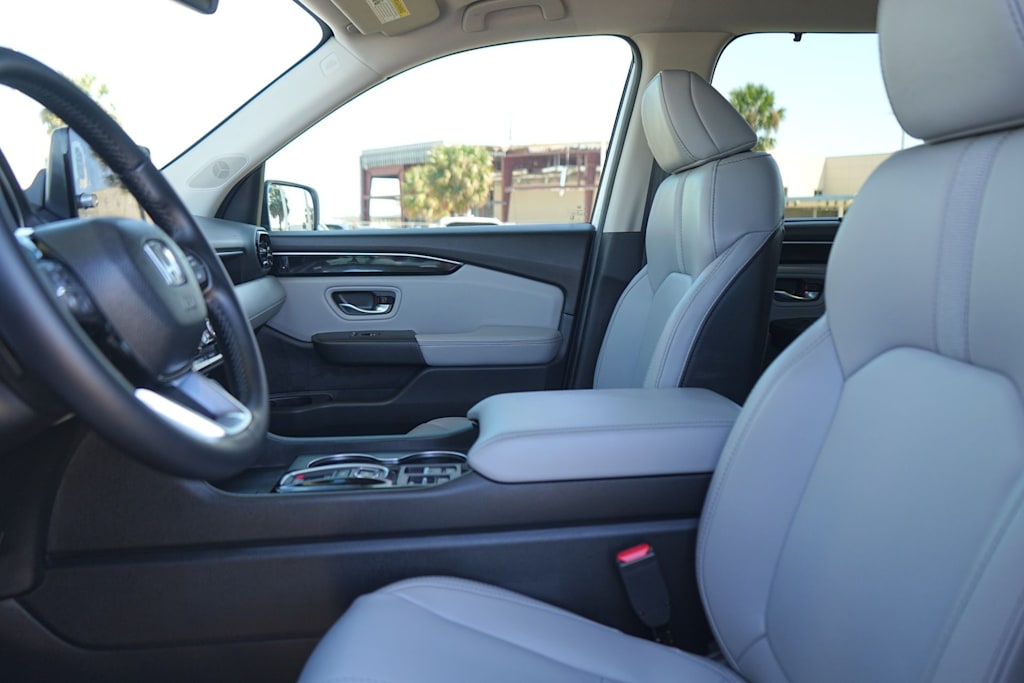 Thumbnail: 2025 Honda Pilot - 11