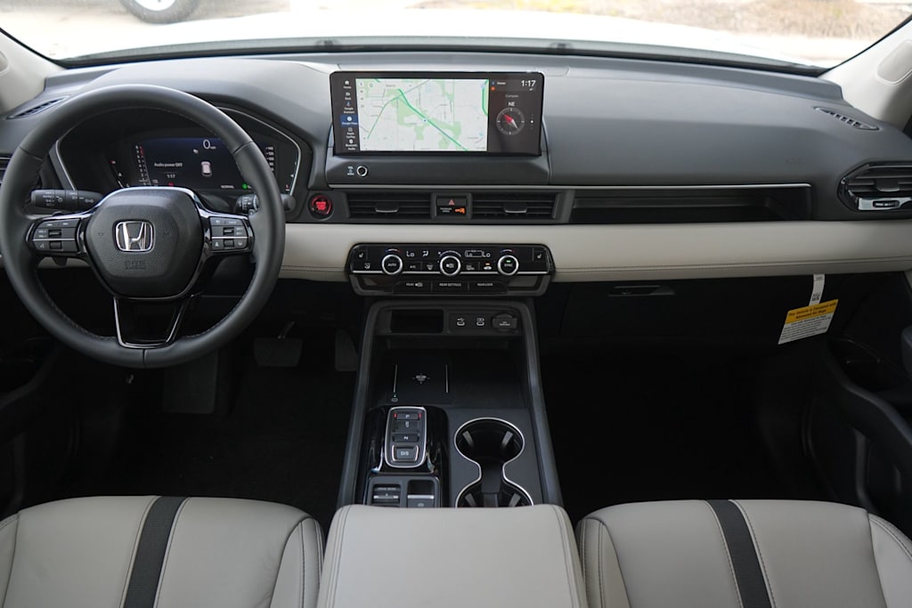 Thumbnail: 2026 Honda Pilot - 9