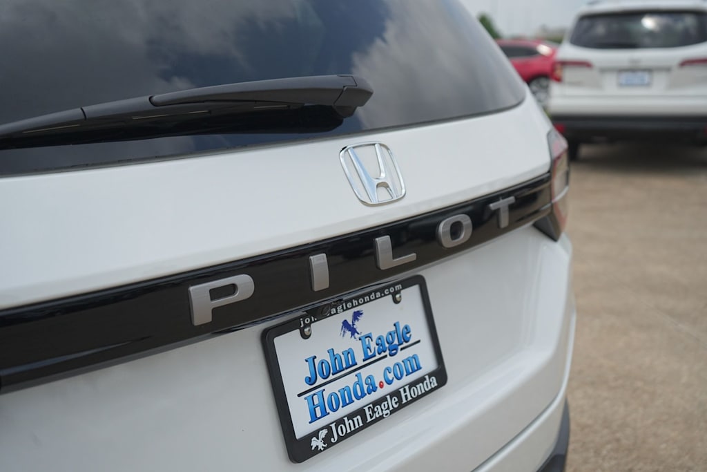 Thumbnail: 2026 Honda Pilot - 20