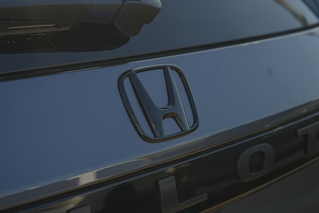 Thumbnail: 2026 Honda Pilot - 18