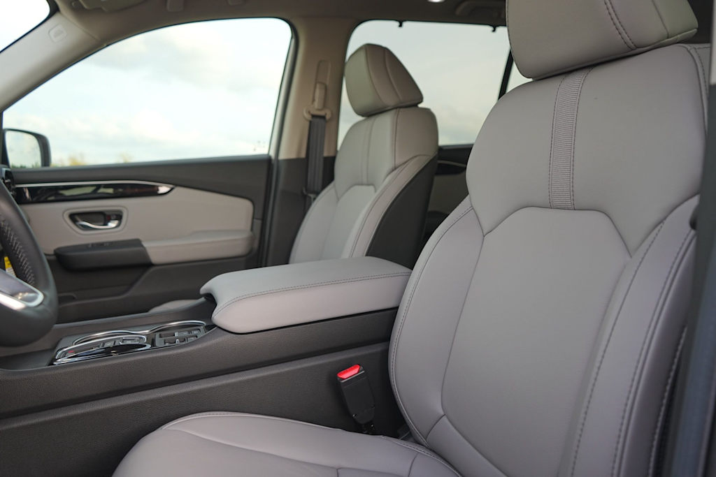 Thumbnail: 2025 Honda Pilot - 11