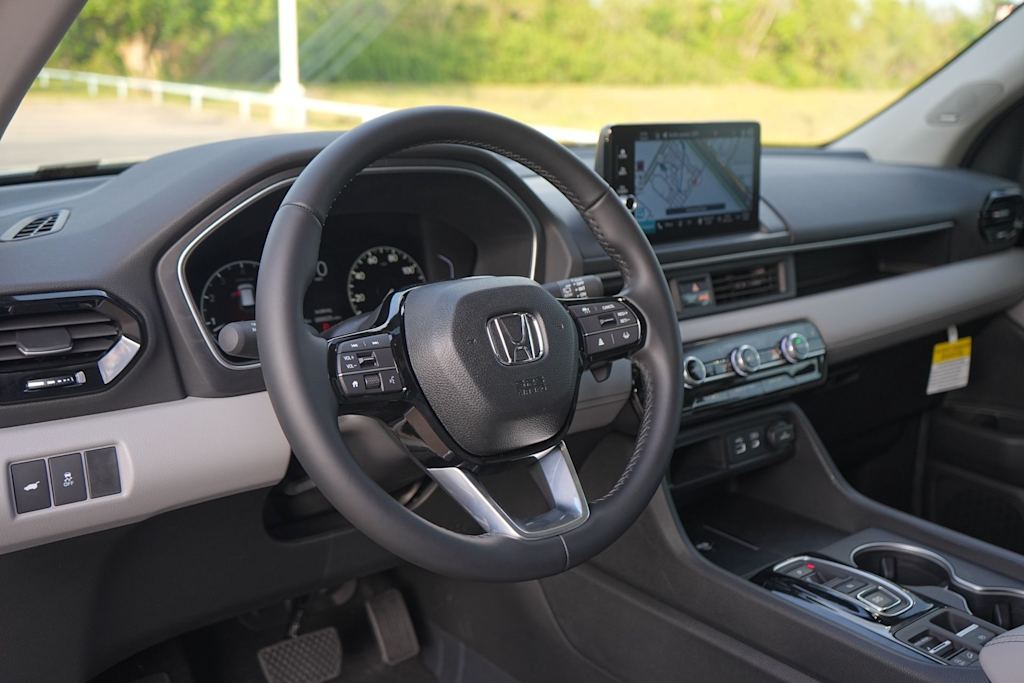 Thumbnail: 2025 Honda Pilot - 2