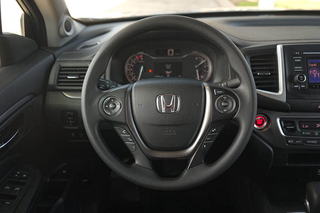 Thumbnail: 2017 Honda Ridgeline - 14