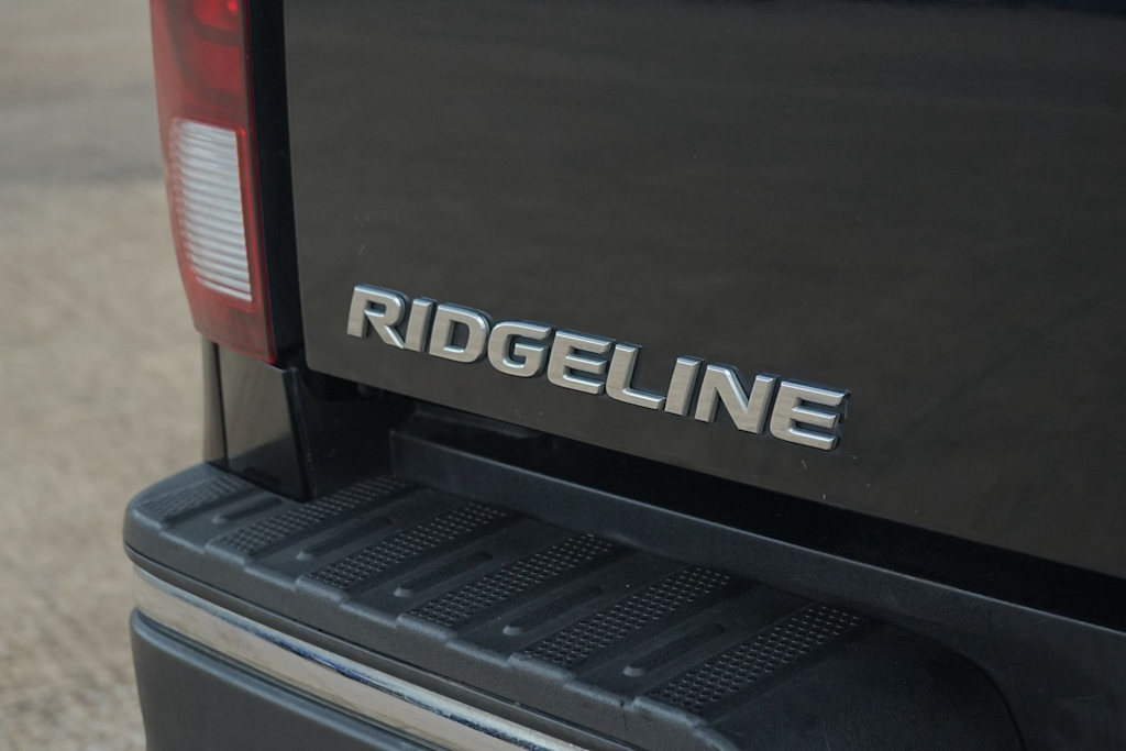 Thumbnail: 2017 Honda Ridgeline - 7
