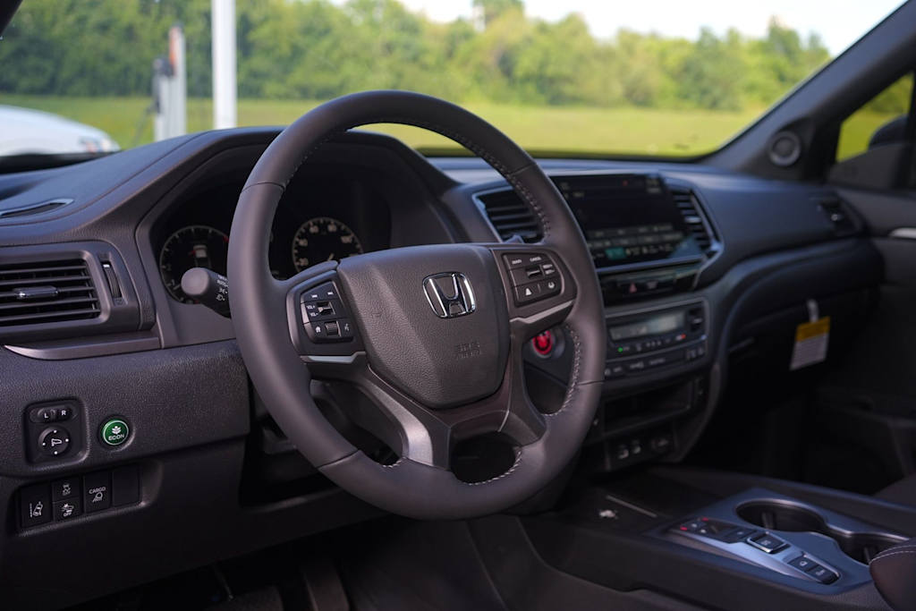 Thumbnail: 2026 Honda Ridgeline - 2
