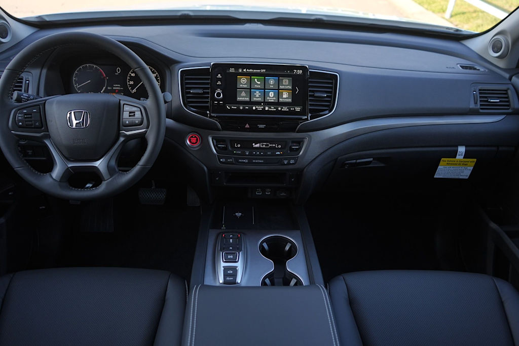 Thumbnail: 2026 Honda Ridgeline - 10