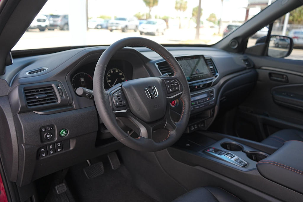 Thumbnail: 2026 Honda Ridgeline - 2