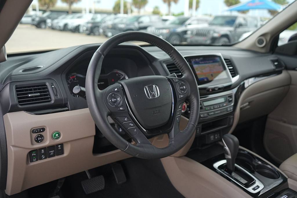 Thumbnail: 2019 Honda Ridgeline - 2