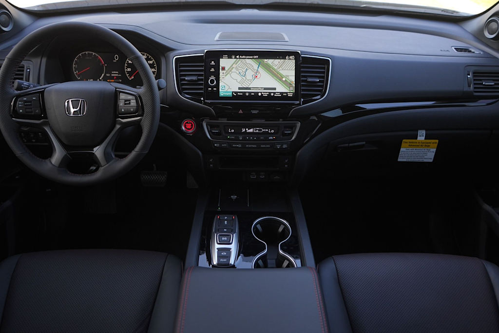 Thumbnail: 2026 Honda Ridgeline - 10