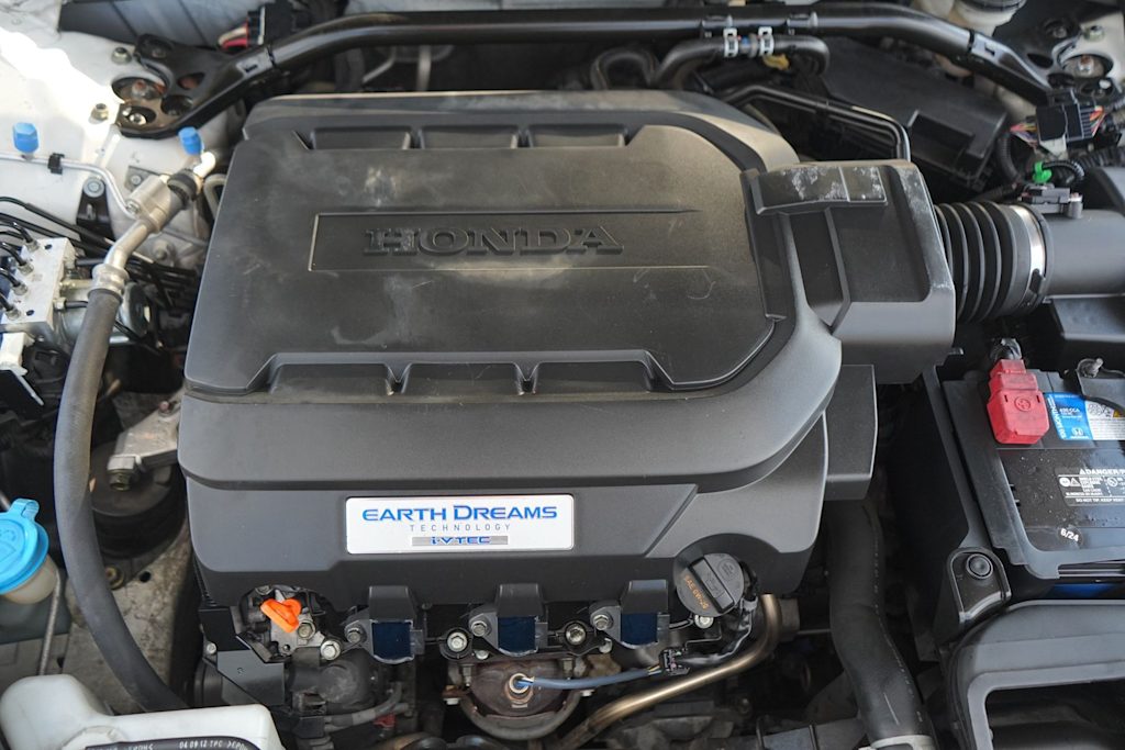 Thumbnail: 2014 Honda Crosstour - 9