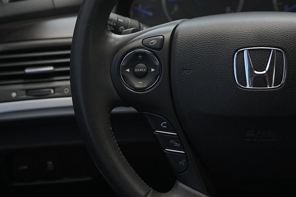 Thumbnail: 2014 Honda Crosstour - 23