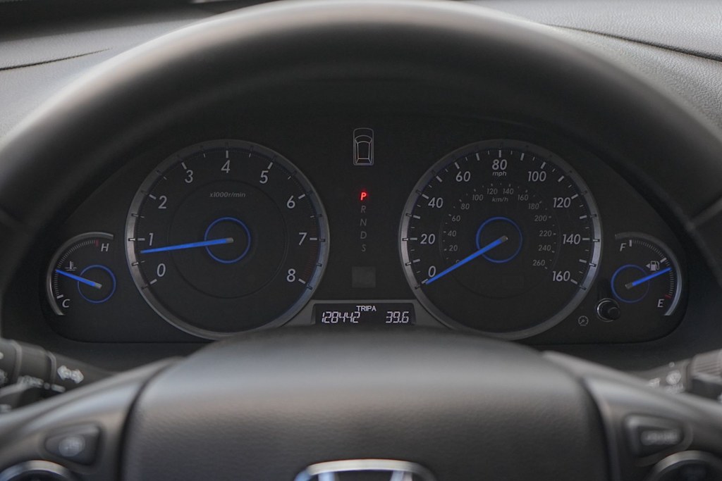Thumbnail: 2014 Honda Crosstour - 17