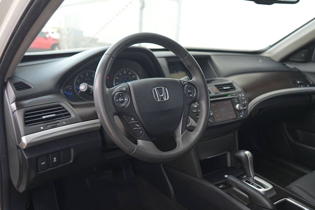 Thumbnail: 2014 Honda Crosstour - 2