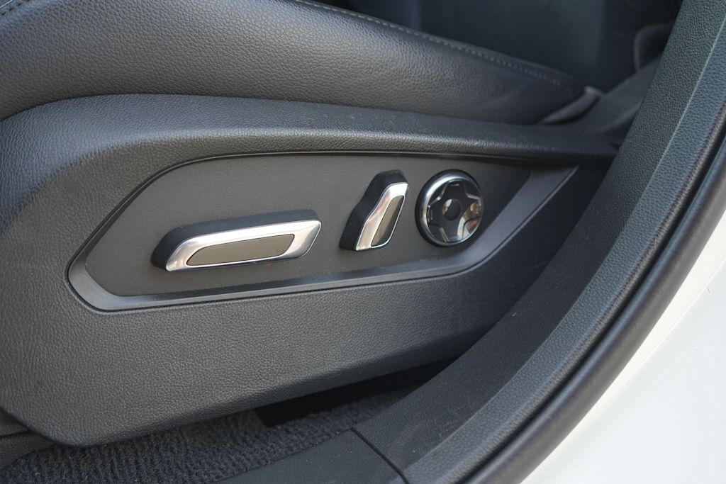 Thumbnail: 2019 Acura RDX - 21
