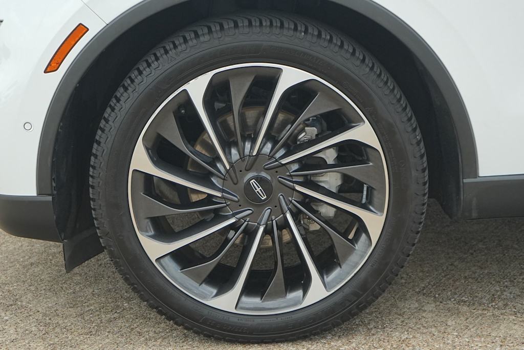 Thumbnail: 2024 Lincoln Aviator - 7