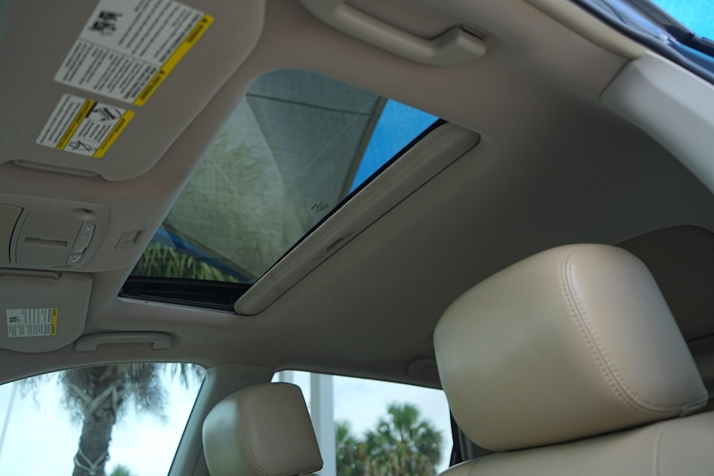 Thumbnail: 2013 Nissan Pathfinder - 27