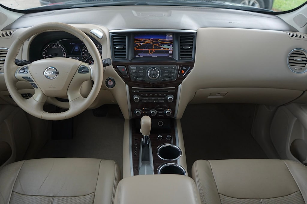 Thumbnail: 2013 Nissan Pathfinder - 10