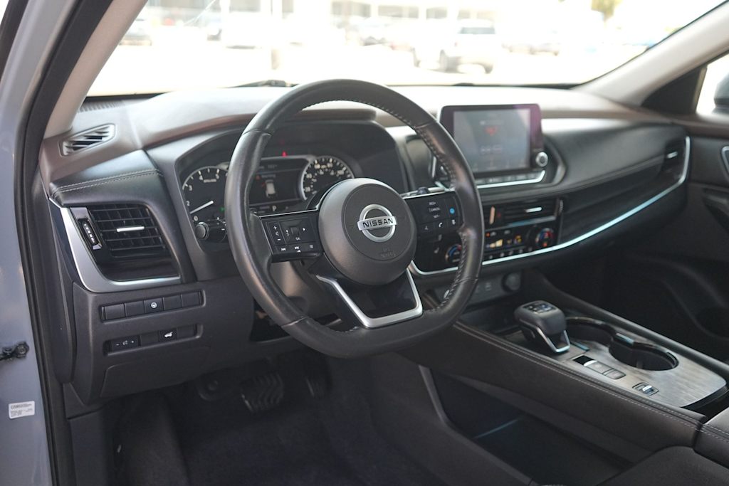 Thumbnail: 2021 Nissan Rogue - 2