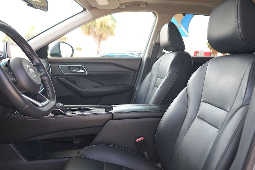 Thumbnail: 2021 Nissan Rogue - 11