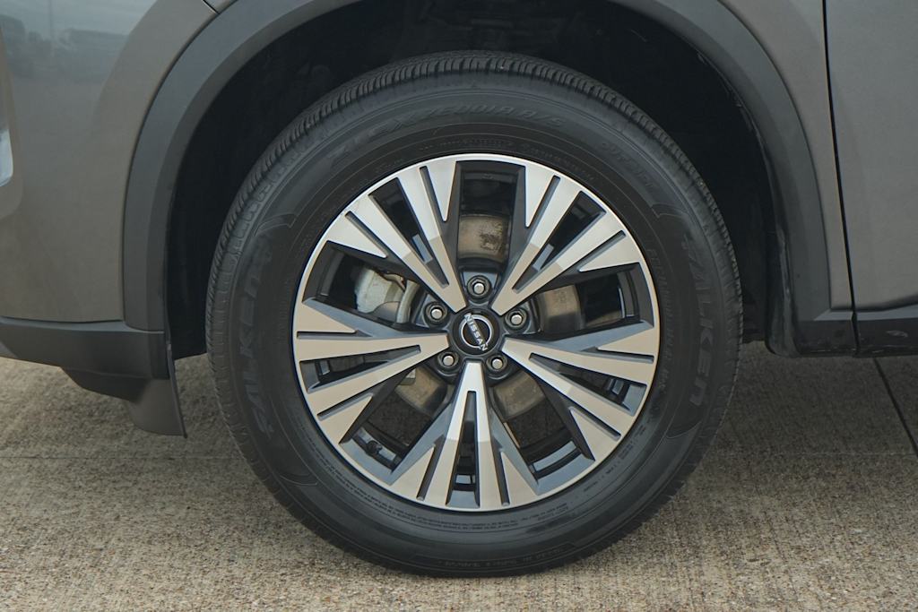 Thumbnail: 2022 Nissan Rogue - 8